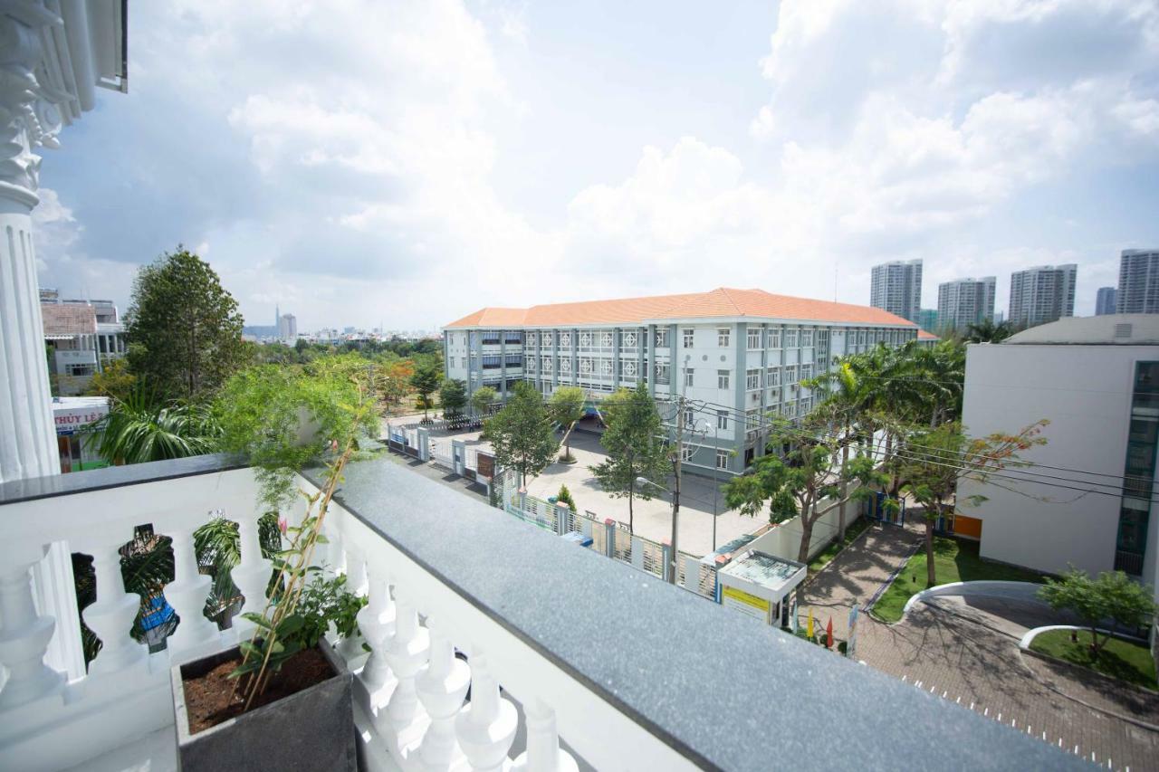 Reddoorz Plus Near Secc Ho Chi Minh City Exterior photo